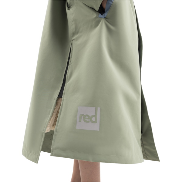 2026 Red Paddle Co Junior Pro Dry Change Robe 002-009-006-0309 - Sage Green